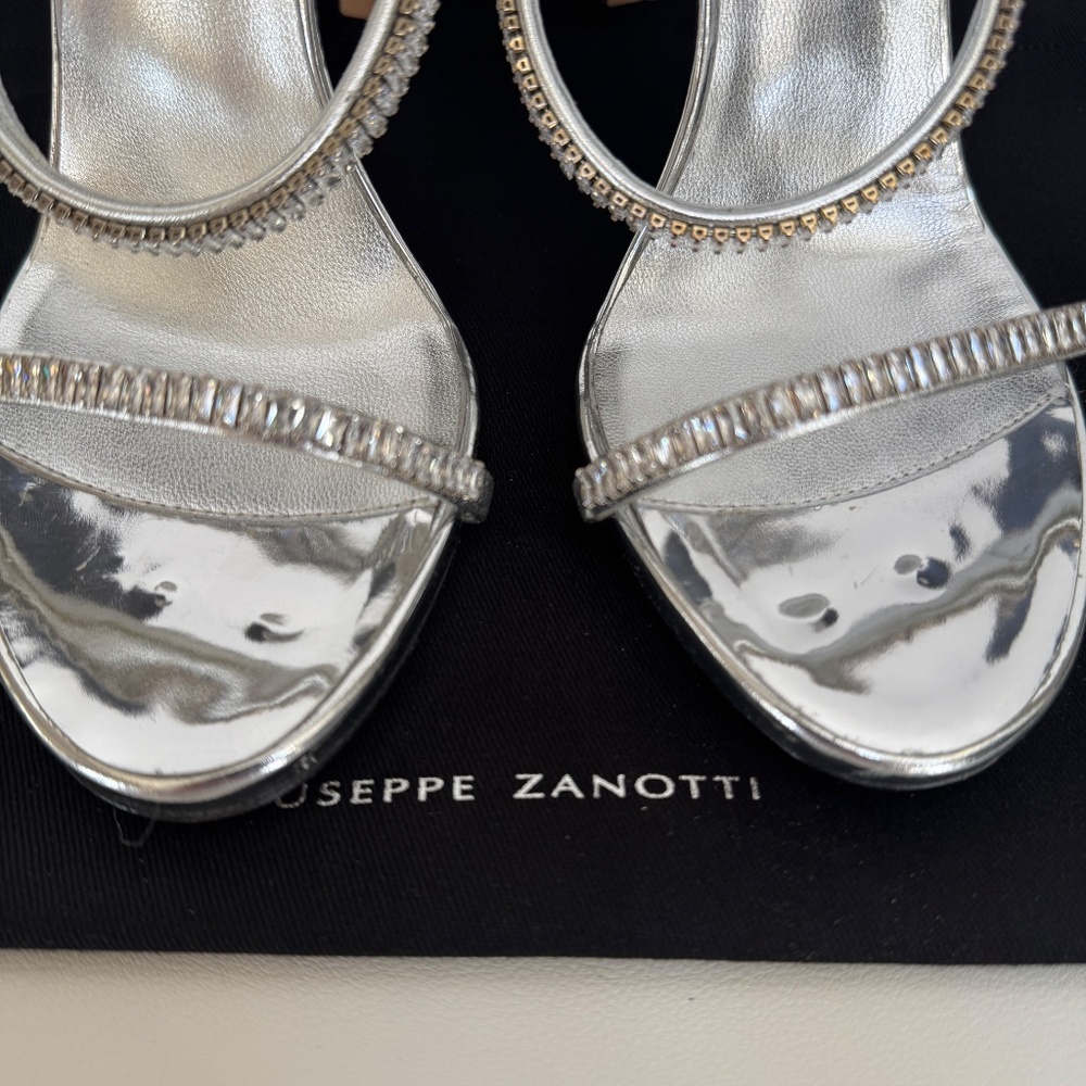 Giuseppe Zanotti Metallic Silver 115 South Crystal Sandal US8.5/38.5 - Picture 13 of 14